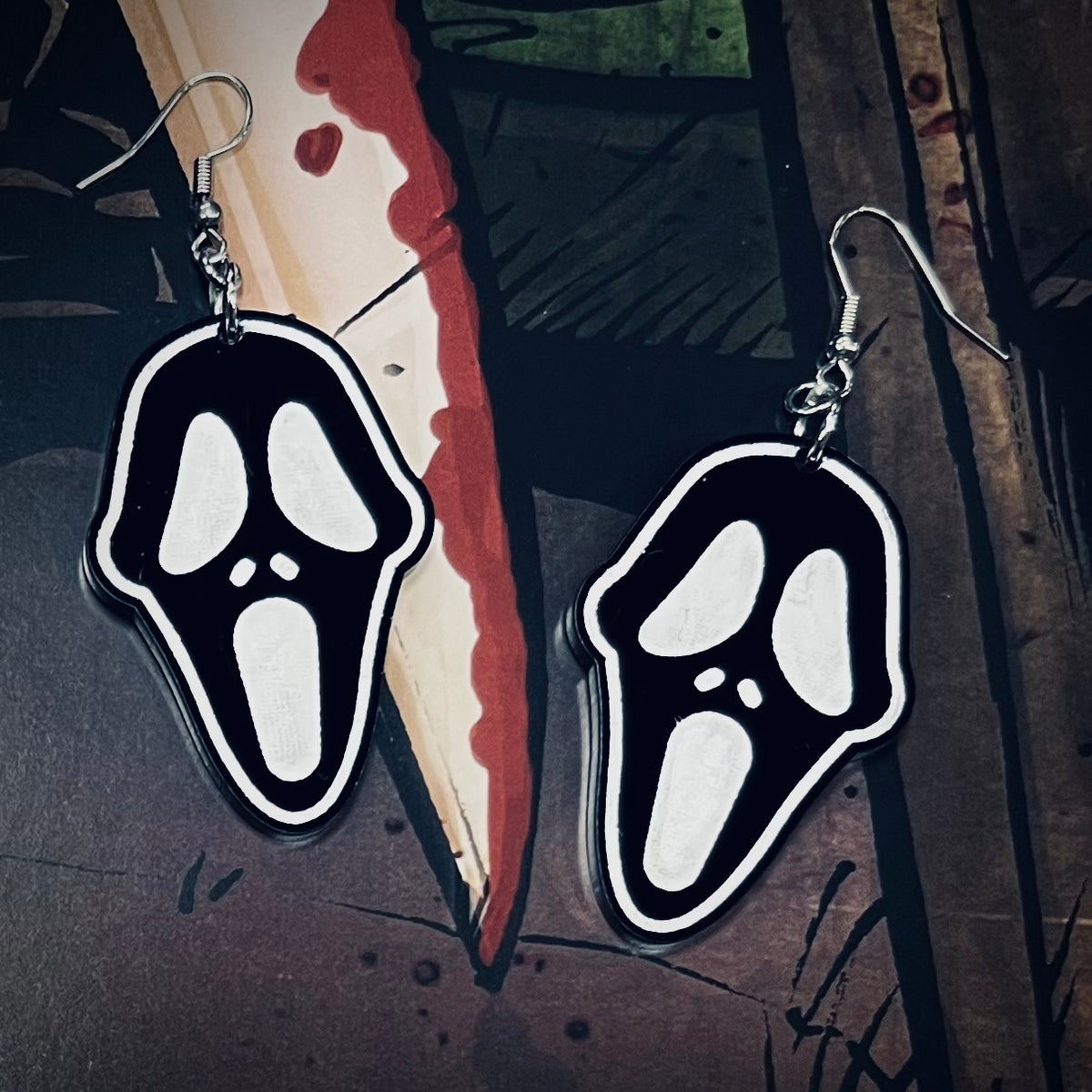 Muted Scream Earrings
