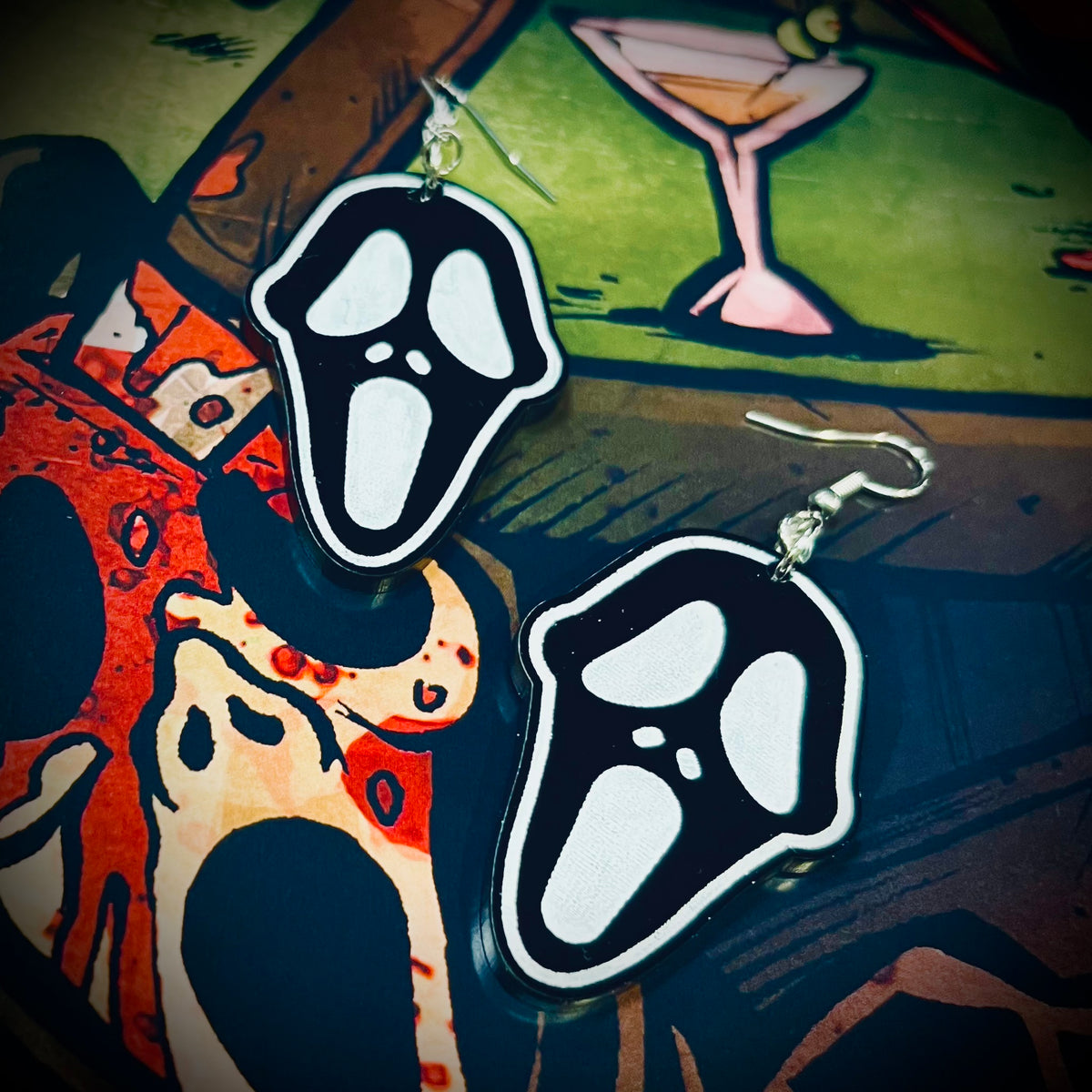 Muted Scream Earrings
