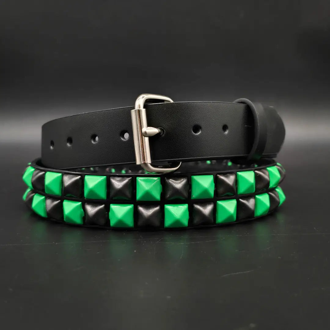 Powder Coated Green Checkered Pyramid Belt, buckle detail