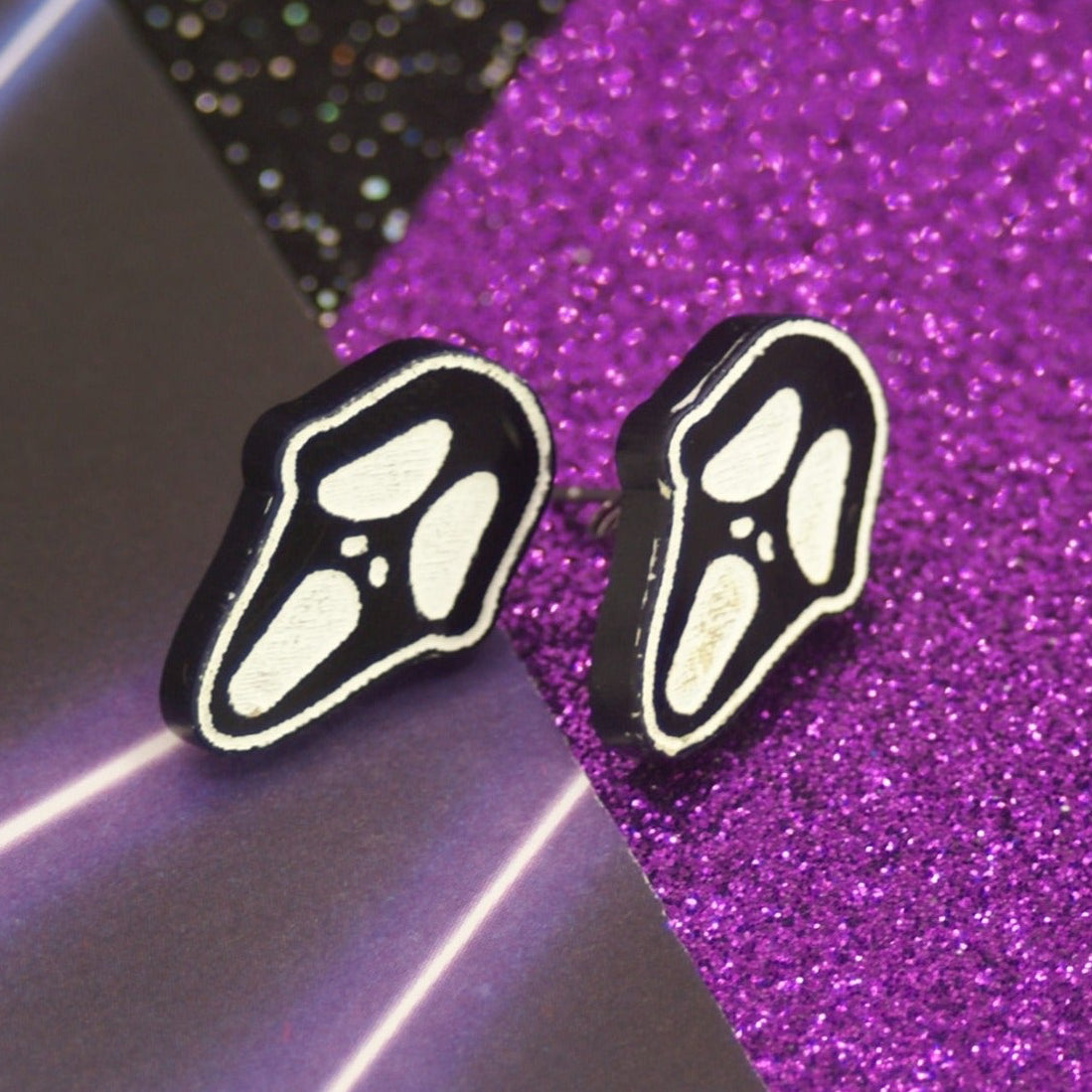 Muted Scream Stud Earrings