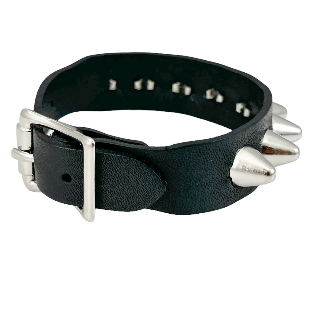 UK77 Studded Buckle Bracelet, roller buckle detail