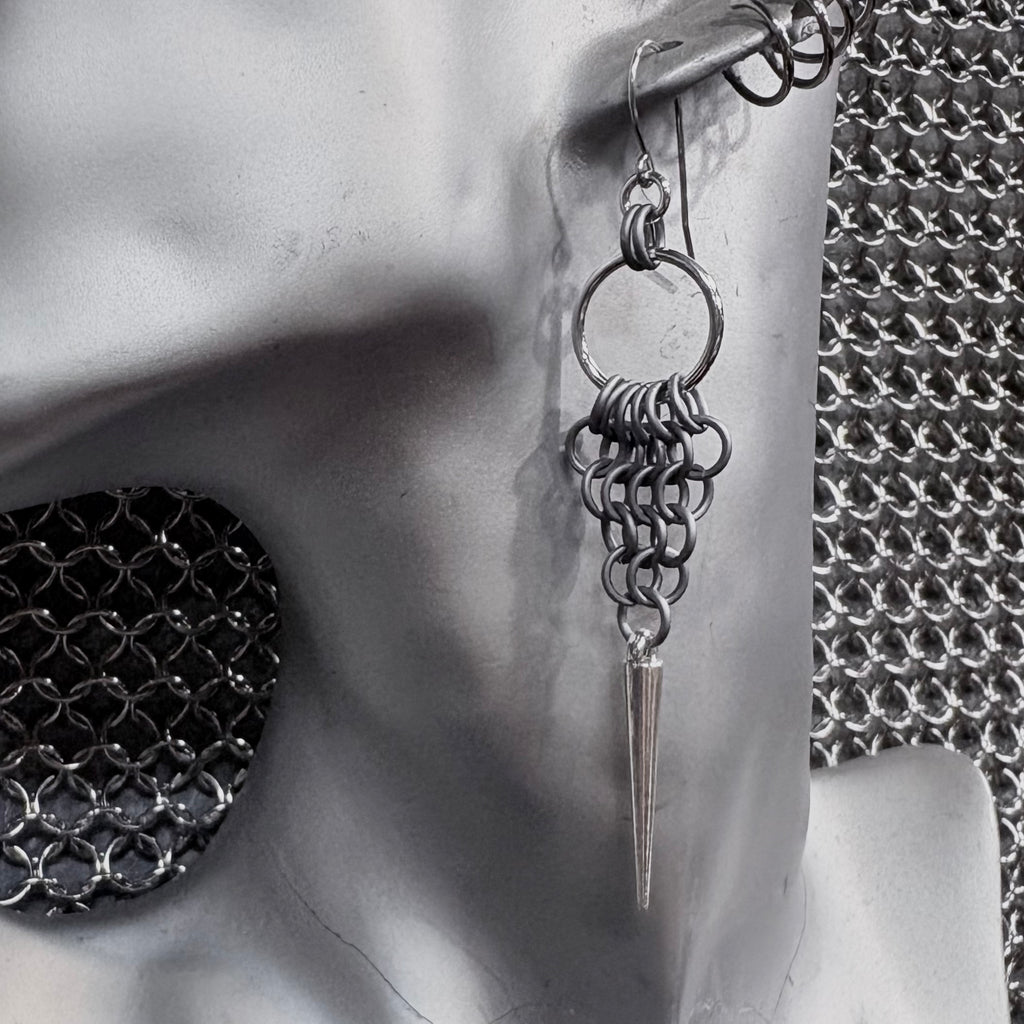 Swamp witch earrings Matt silver