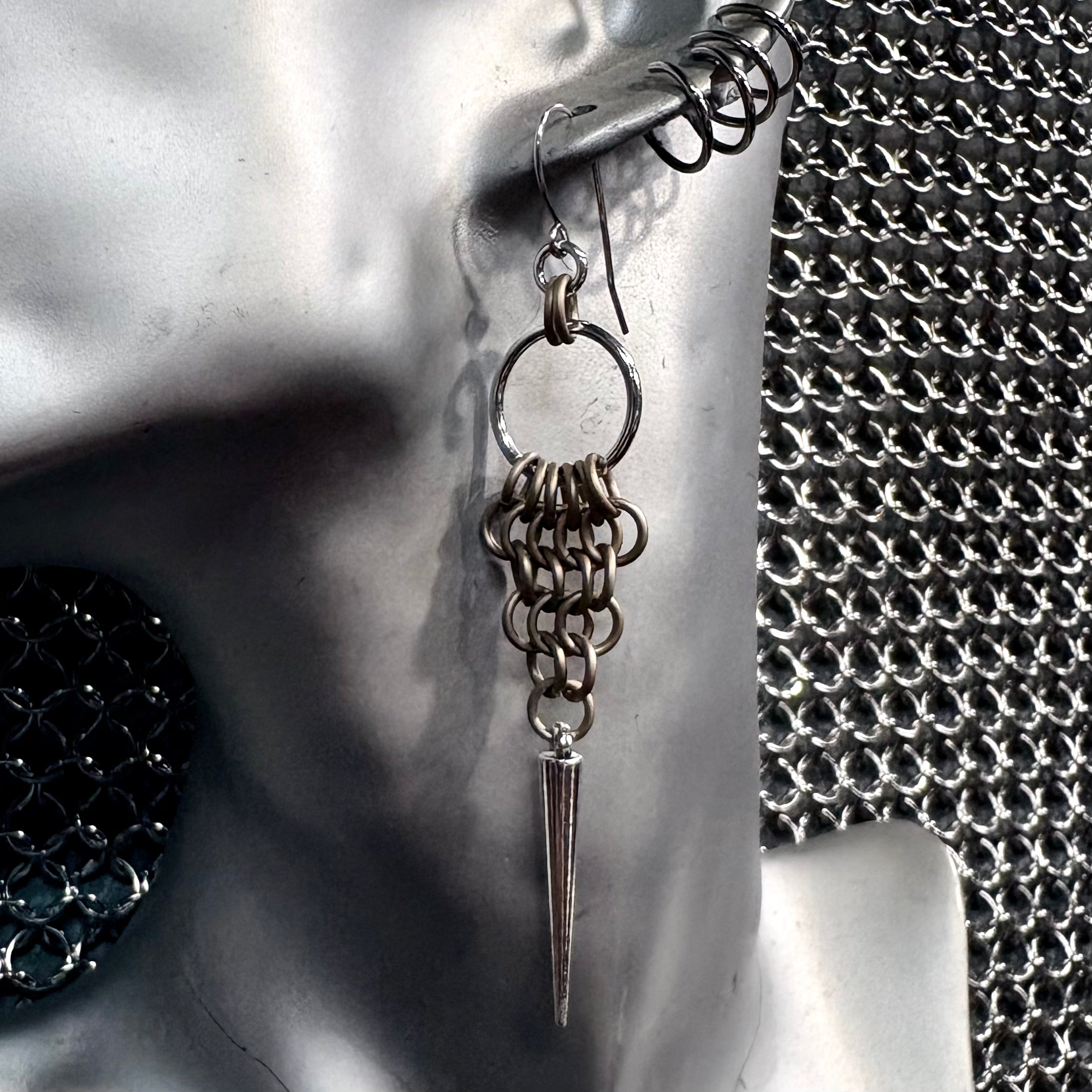 Swamp witch earrings golden guilt