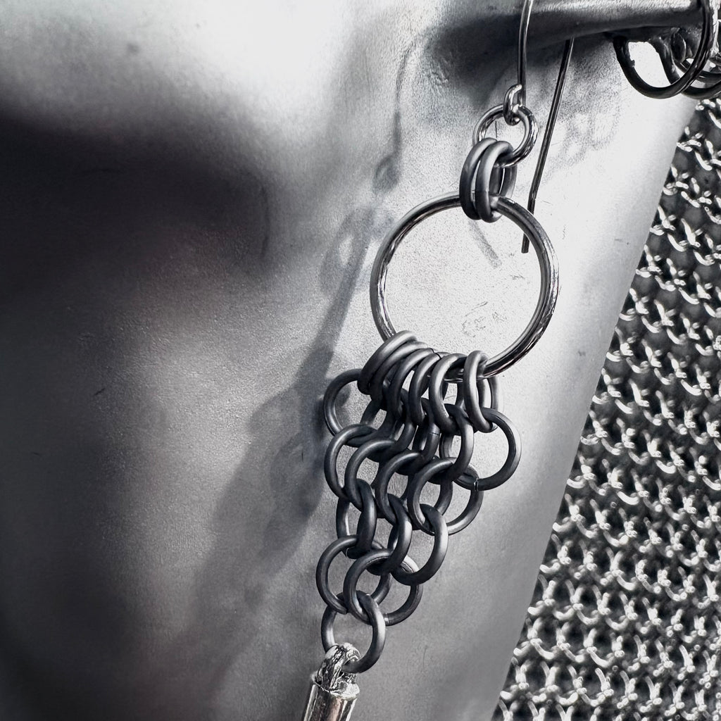 Swamp witch earrings Matt silver