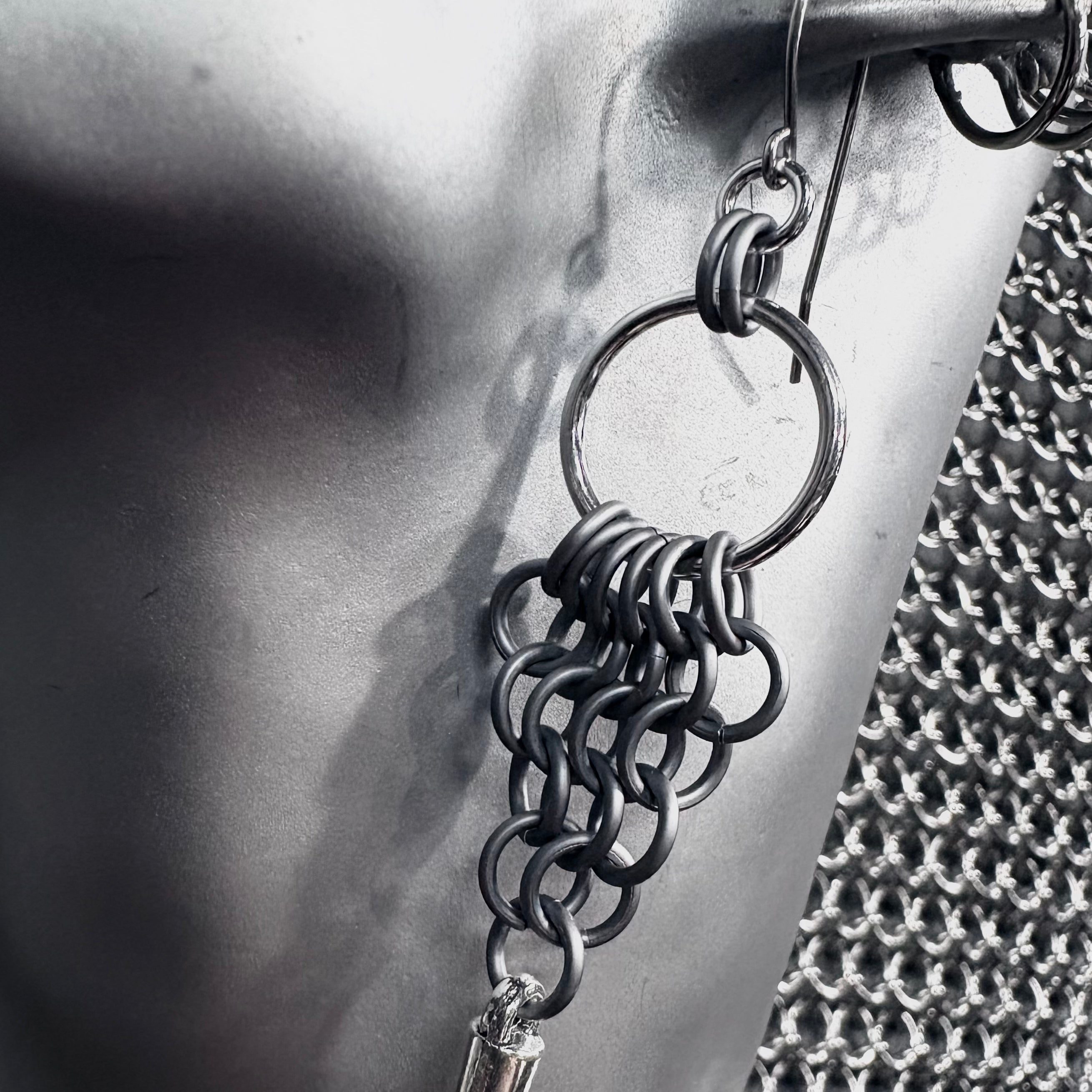 Swamp witch earrings Matt silver