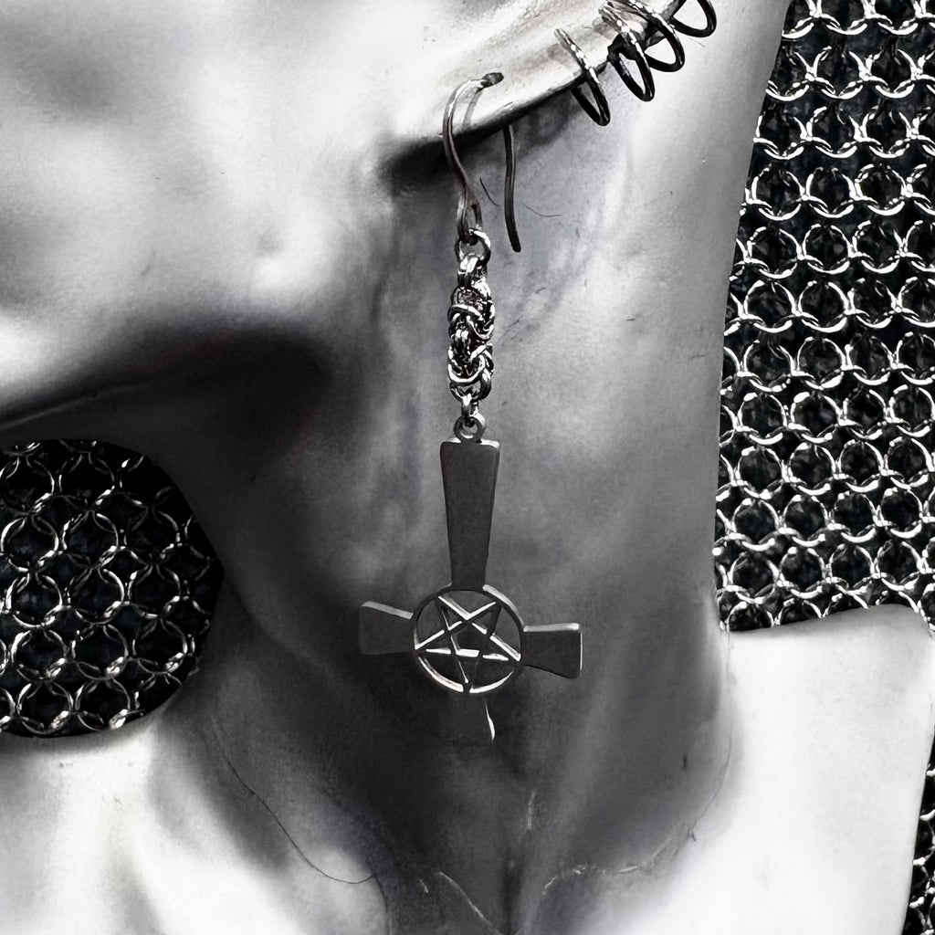Downward Path Earrings