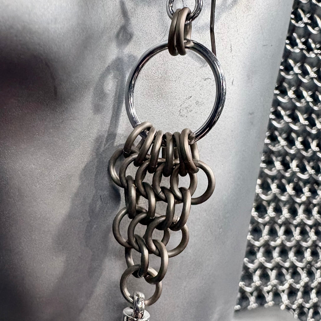Swamp witch earrings golden guilt