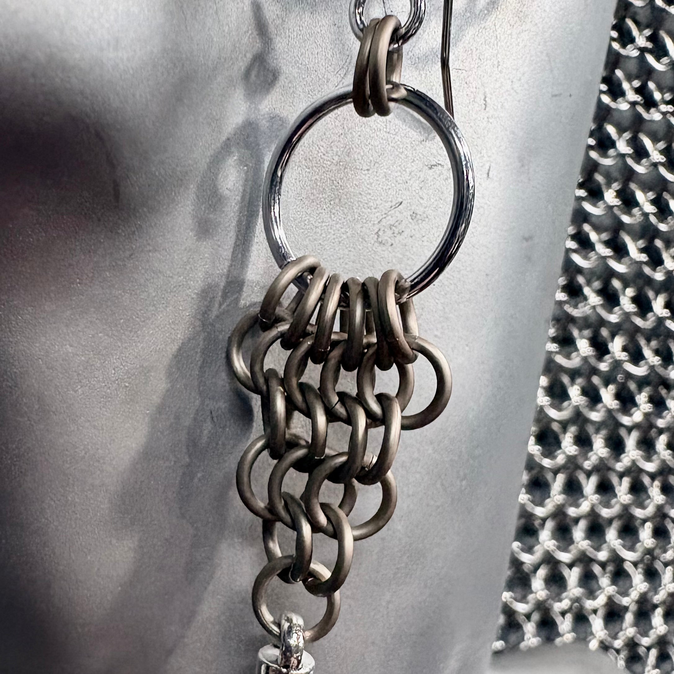 Swamp witch earrings golden guilt