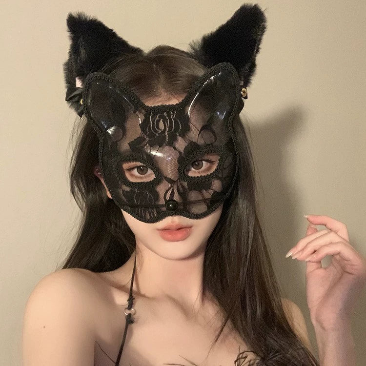 Lace Familiar Cat Mask, black lace cat mask