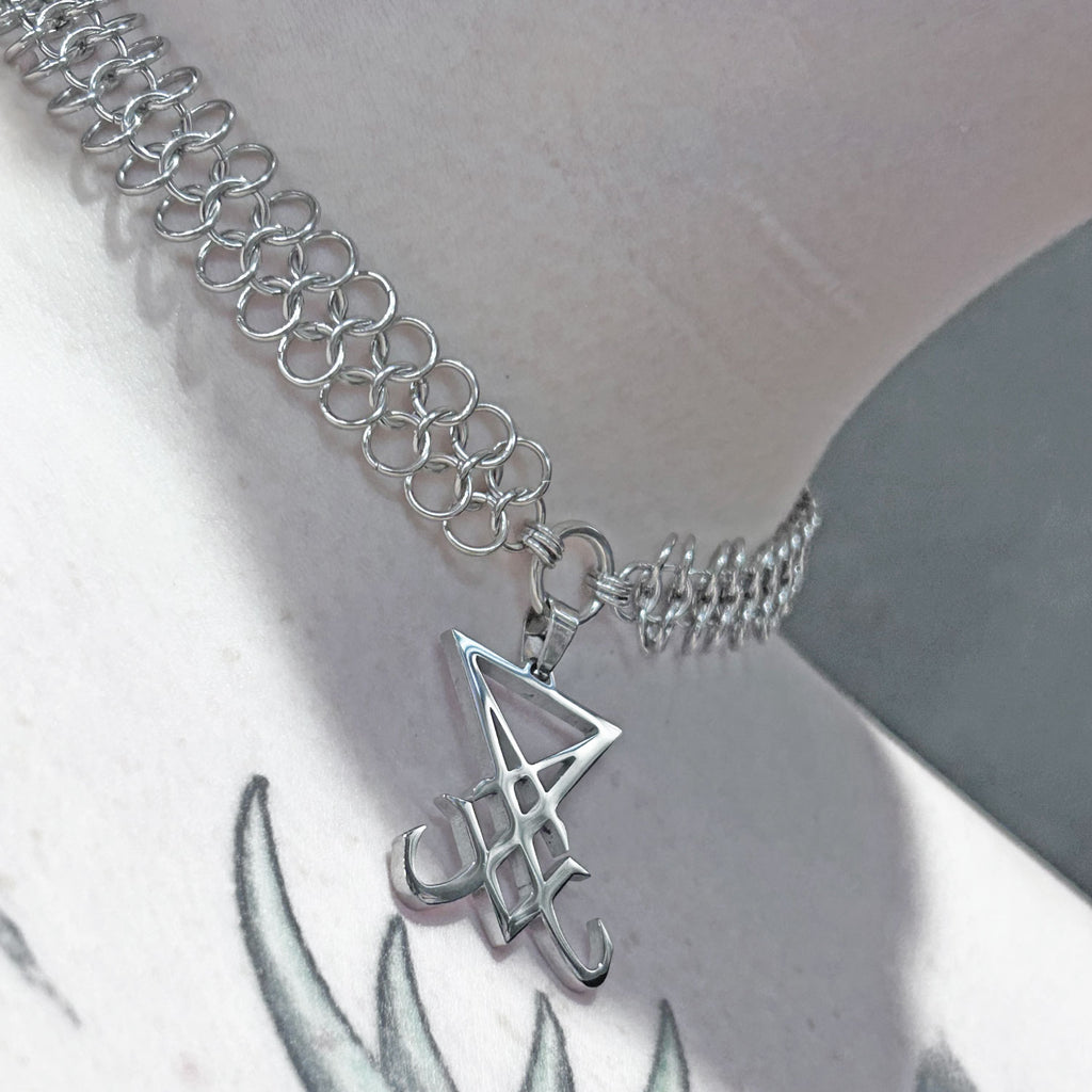 Lucifers Seal Armoured Choker