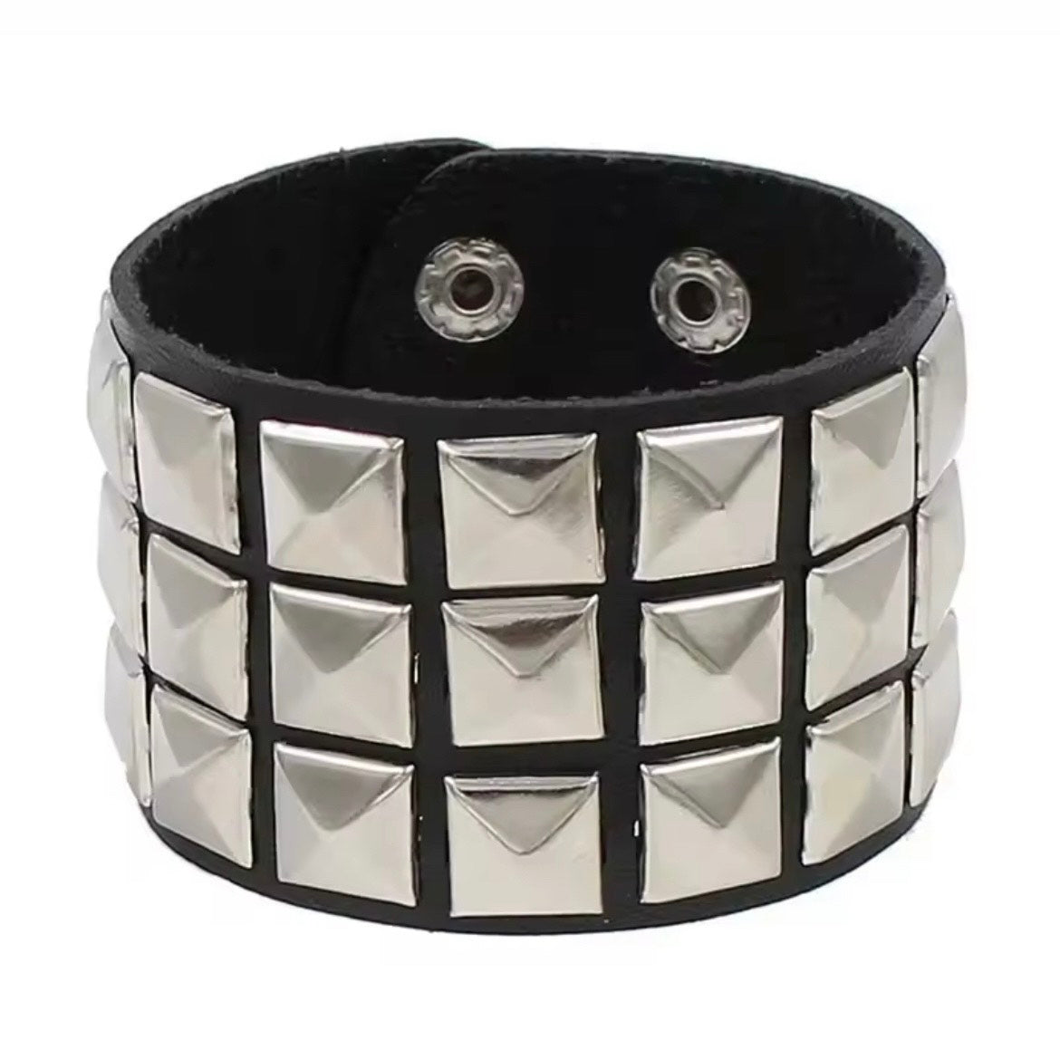 Basal’s Tritone Stud Cuff
