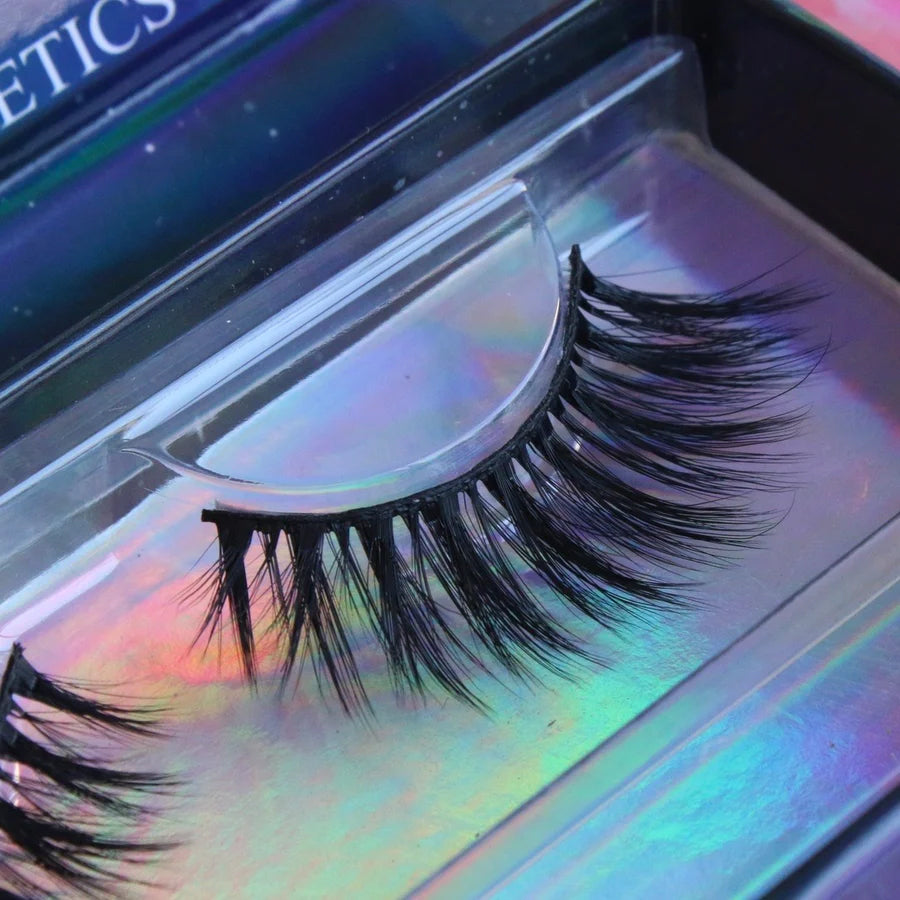Luxe Eye Lashes: Lust