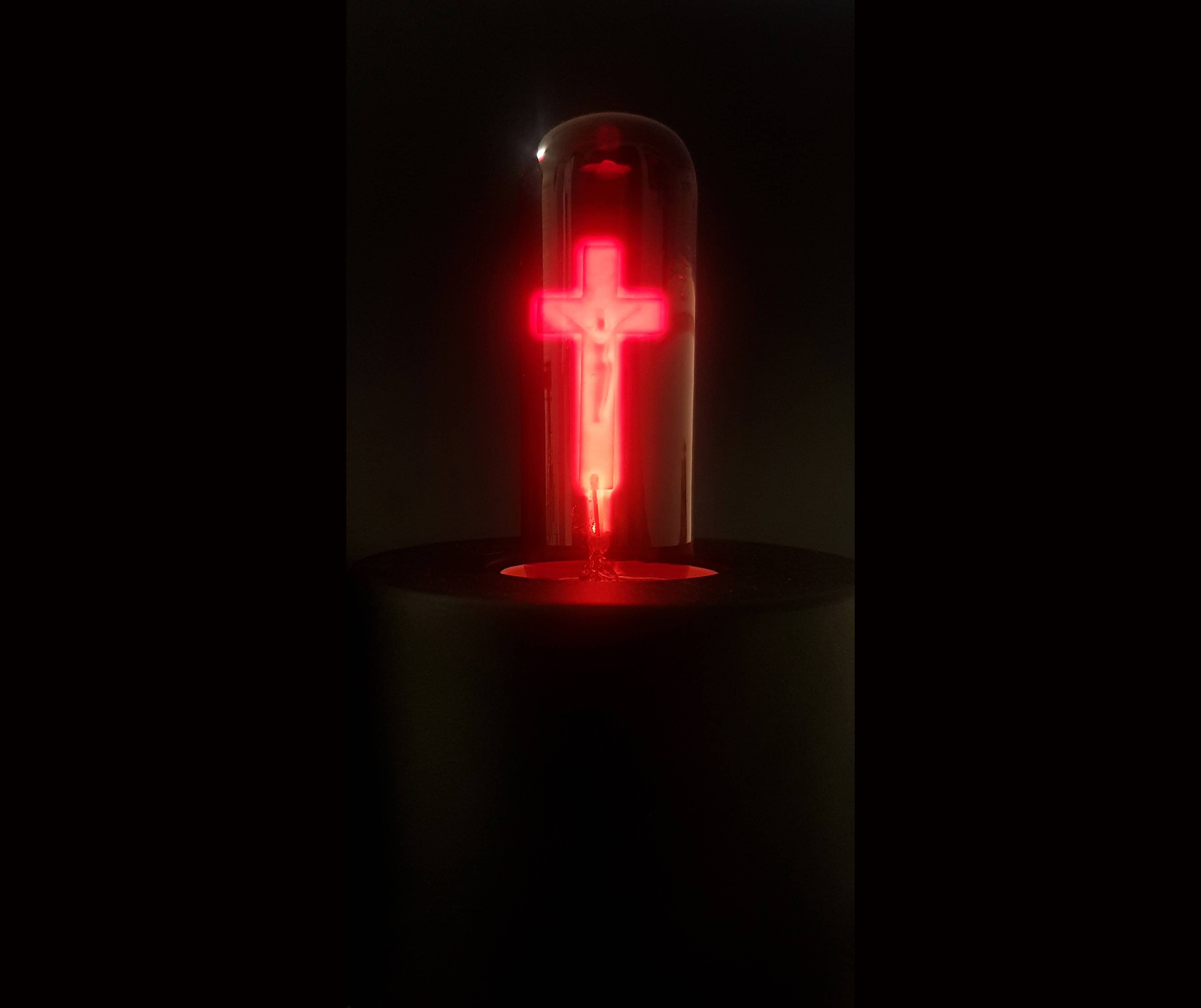 Industrialized Red Crucifix Neon Light Bulbs