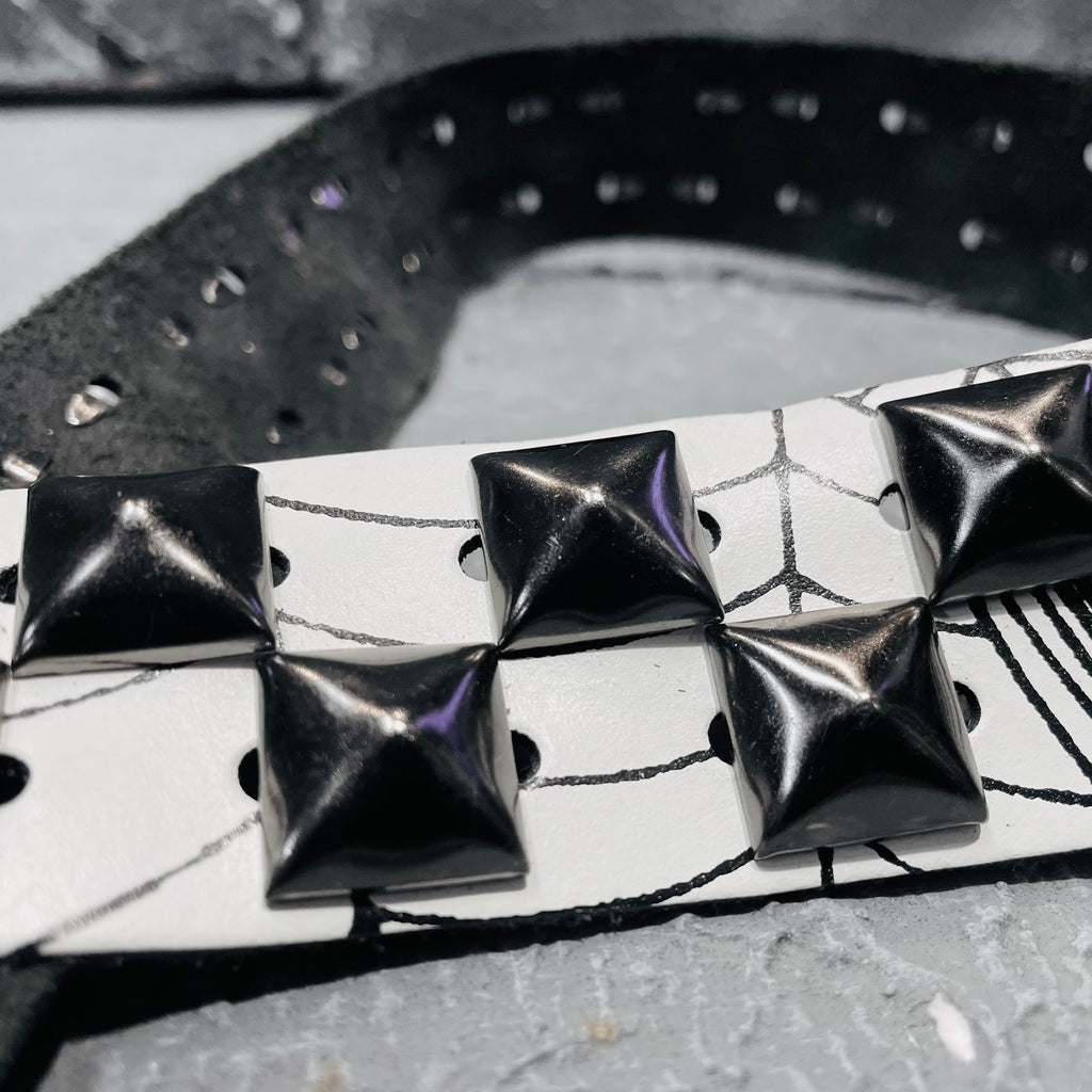 Creepers White-Tail Bi-Stud Leather Belt