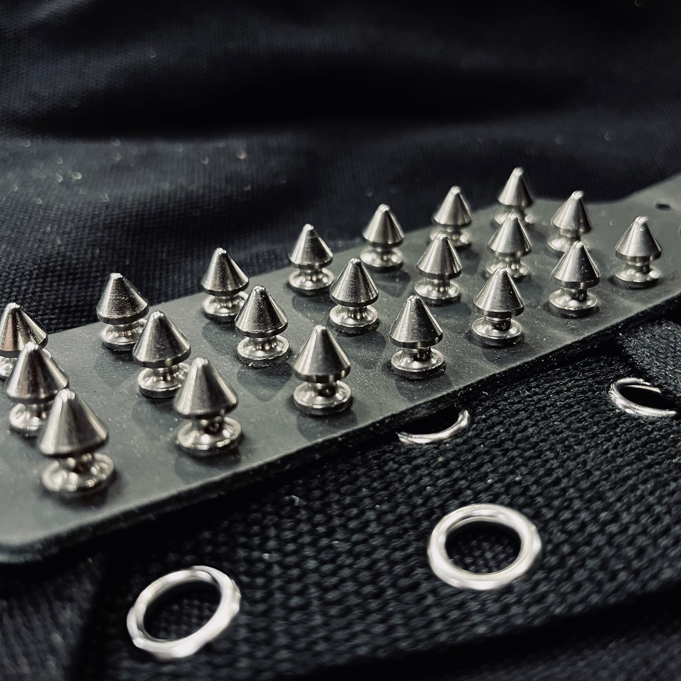Triple Killer Spike Cuff