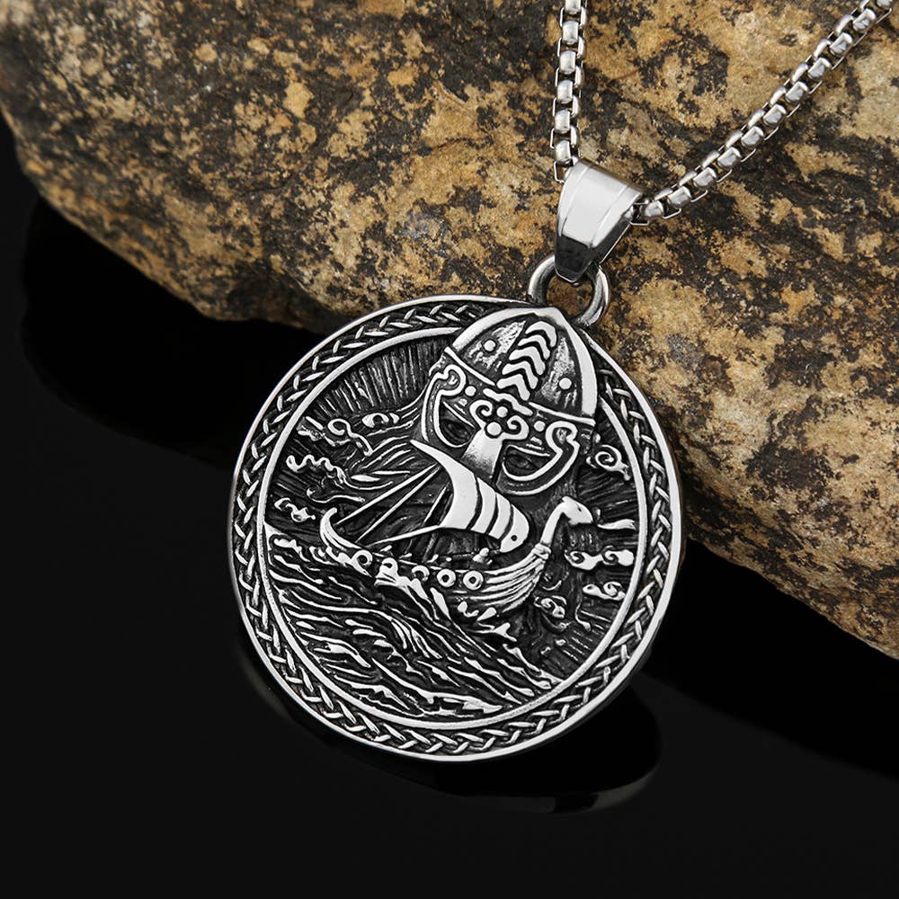 Drakkar Quest Necklace