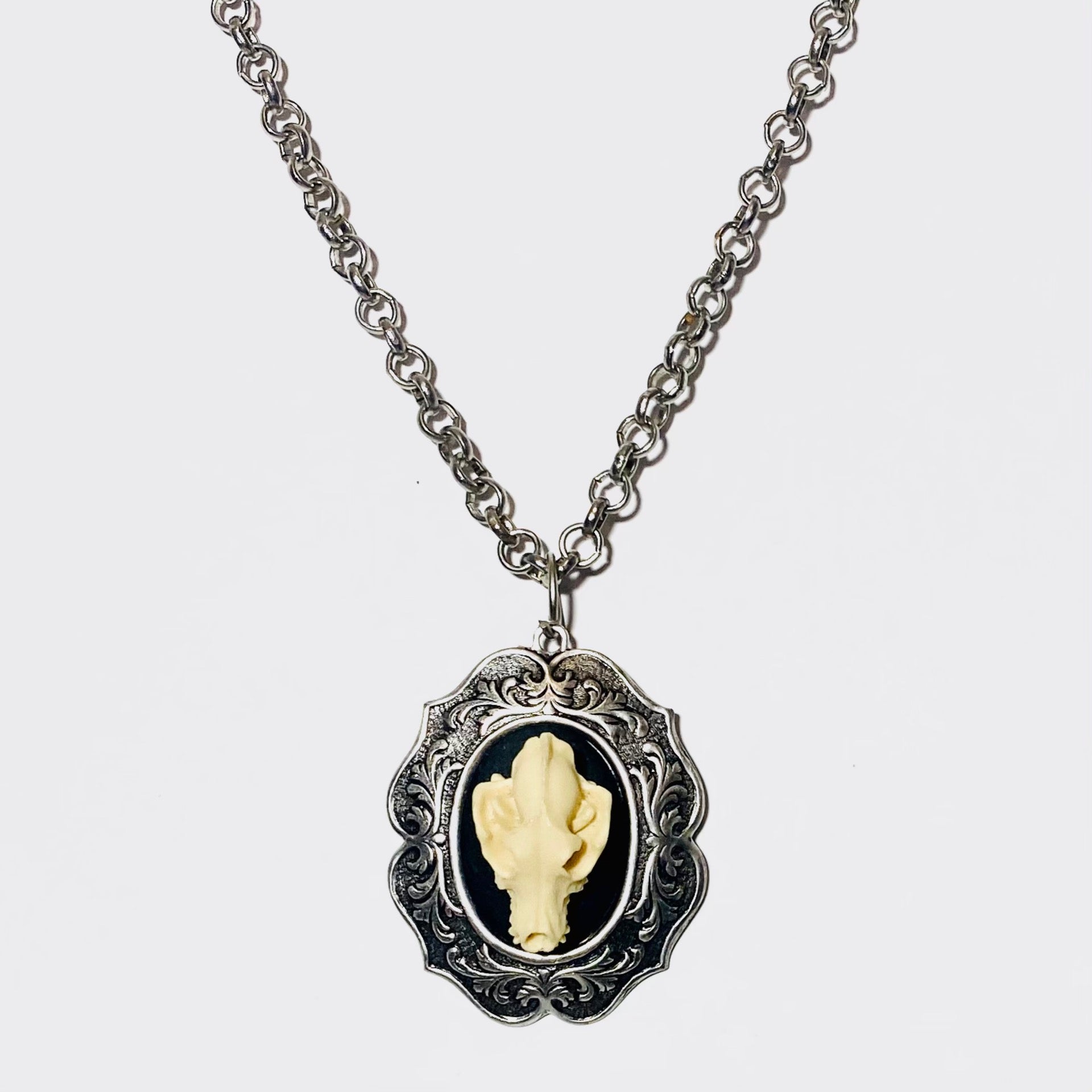 Nocturnes Dreamer Wolf Necklace