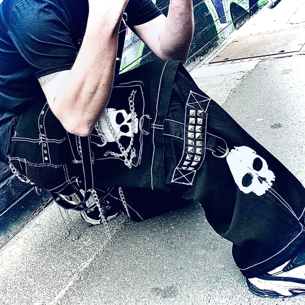 Tripp NYC Skull 'Em All Pants - Black/White
