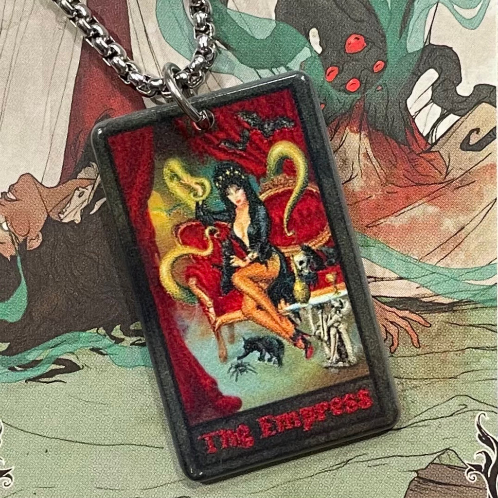 Horror Tarot Empress Necklace