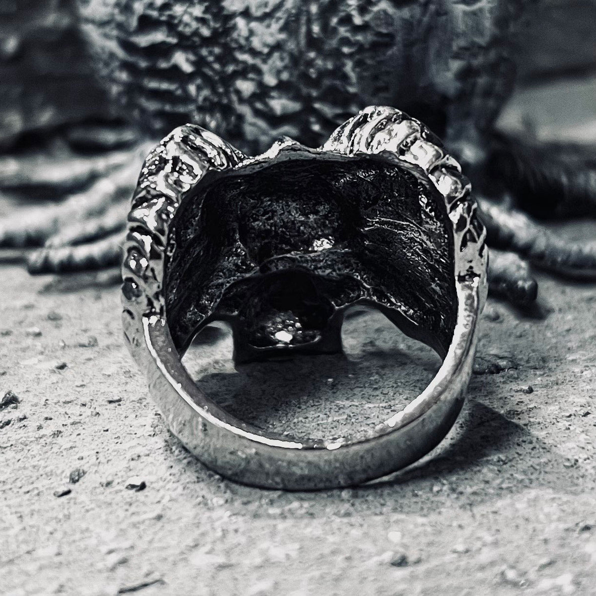 Unholy Faunus Horned Skull Ring