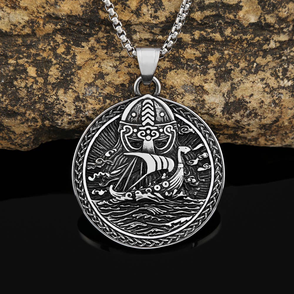 Drakkar Quest Necklace