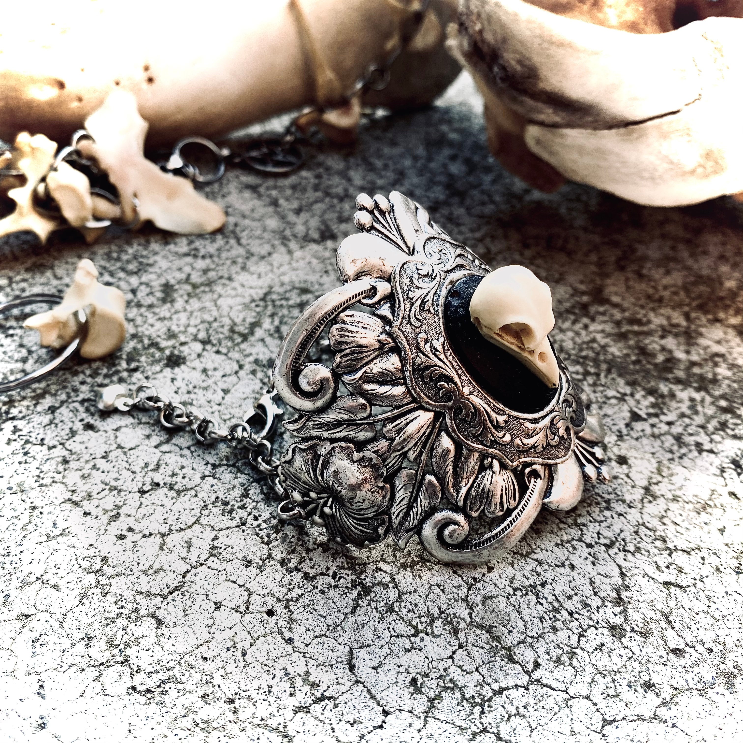 Ravens Call Filigree Wrist Cuff