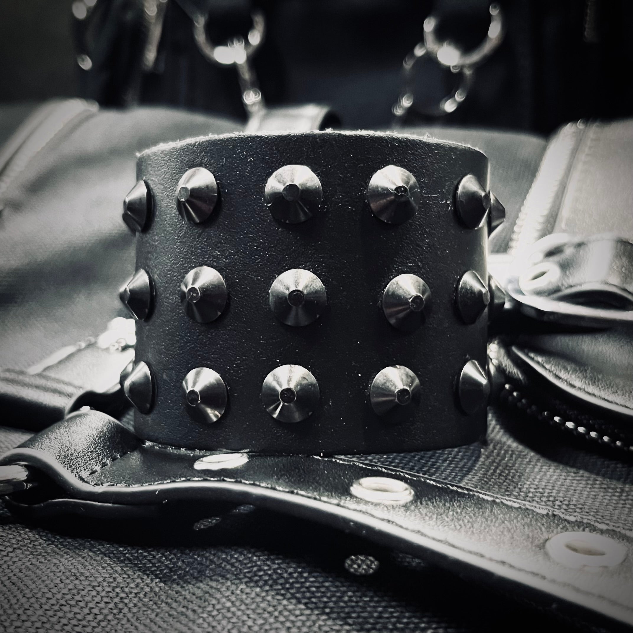 Grims Triple Spike Cuff