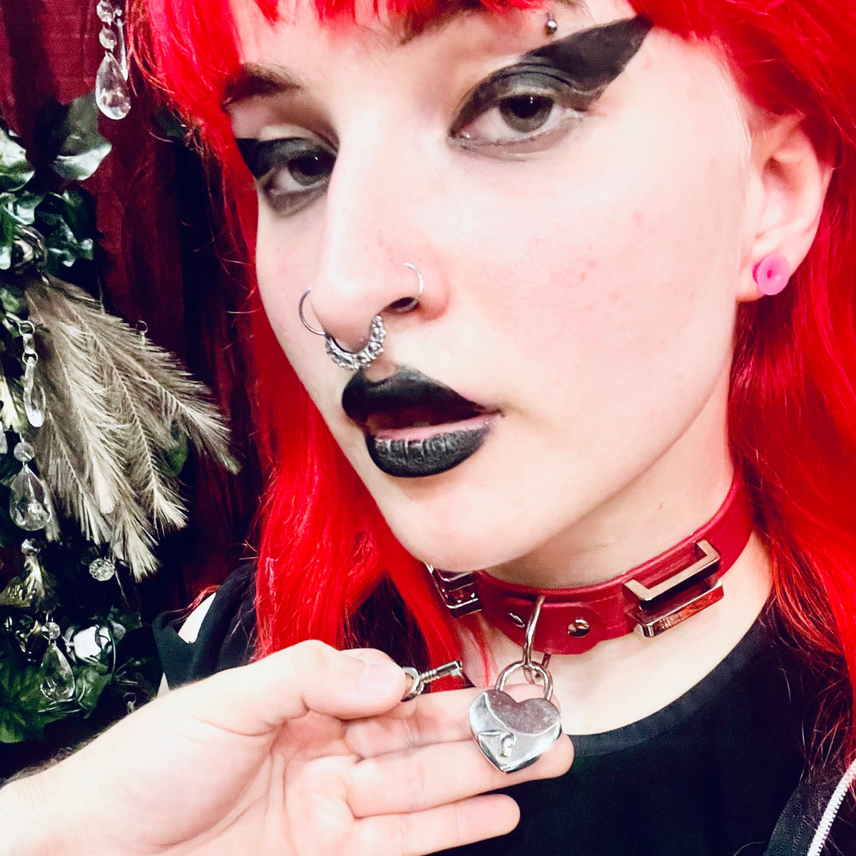 Ariel Burns Collar