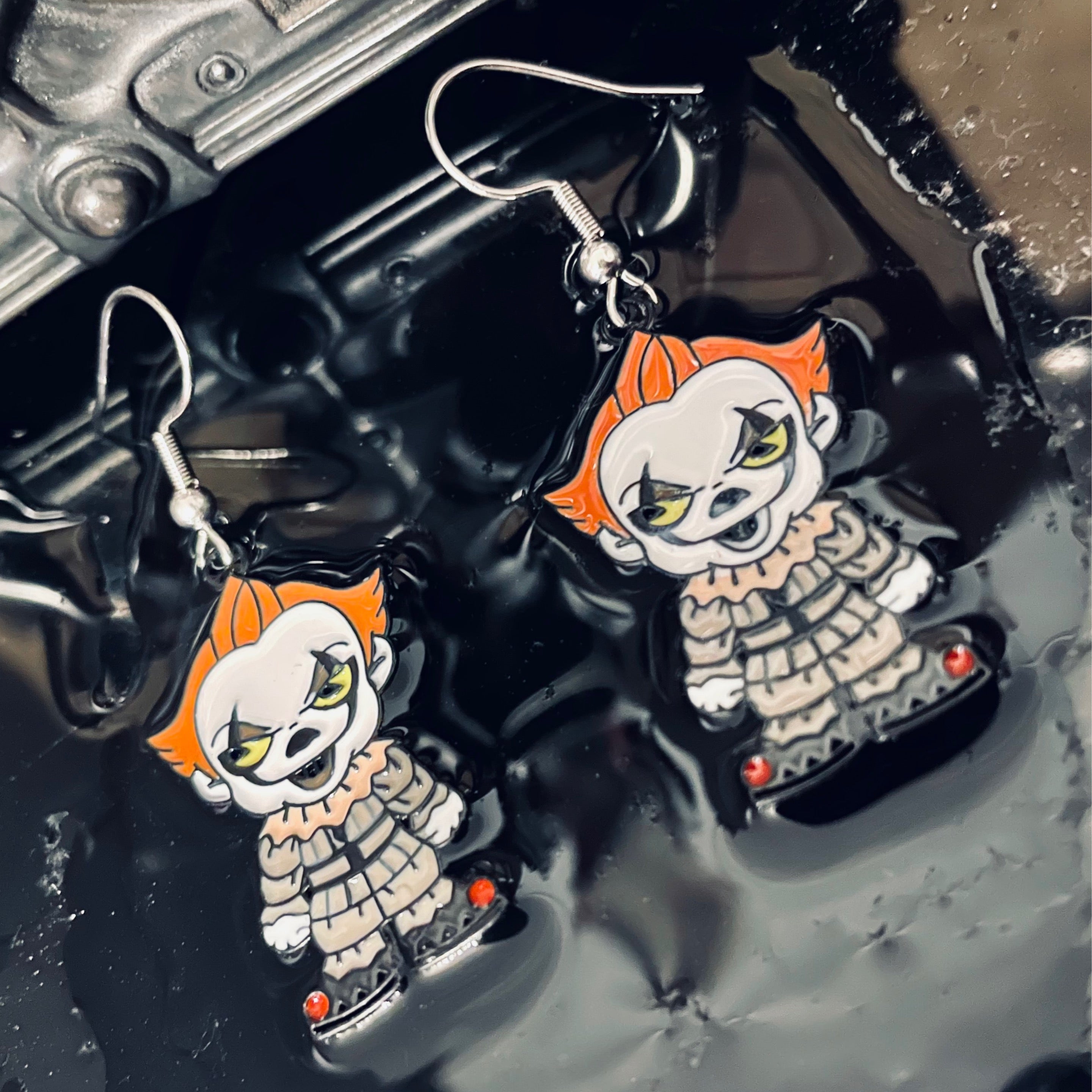 Horror Fiend Earrings - Tasty Beautiful Fear