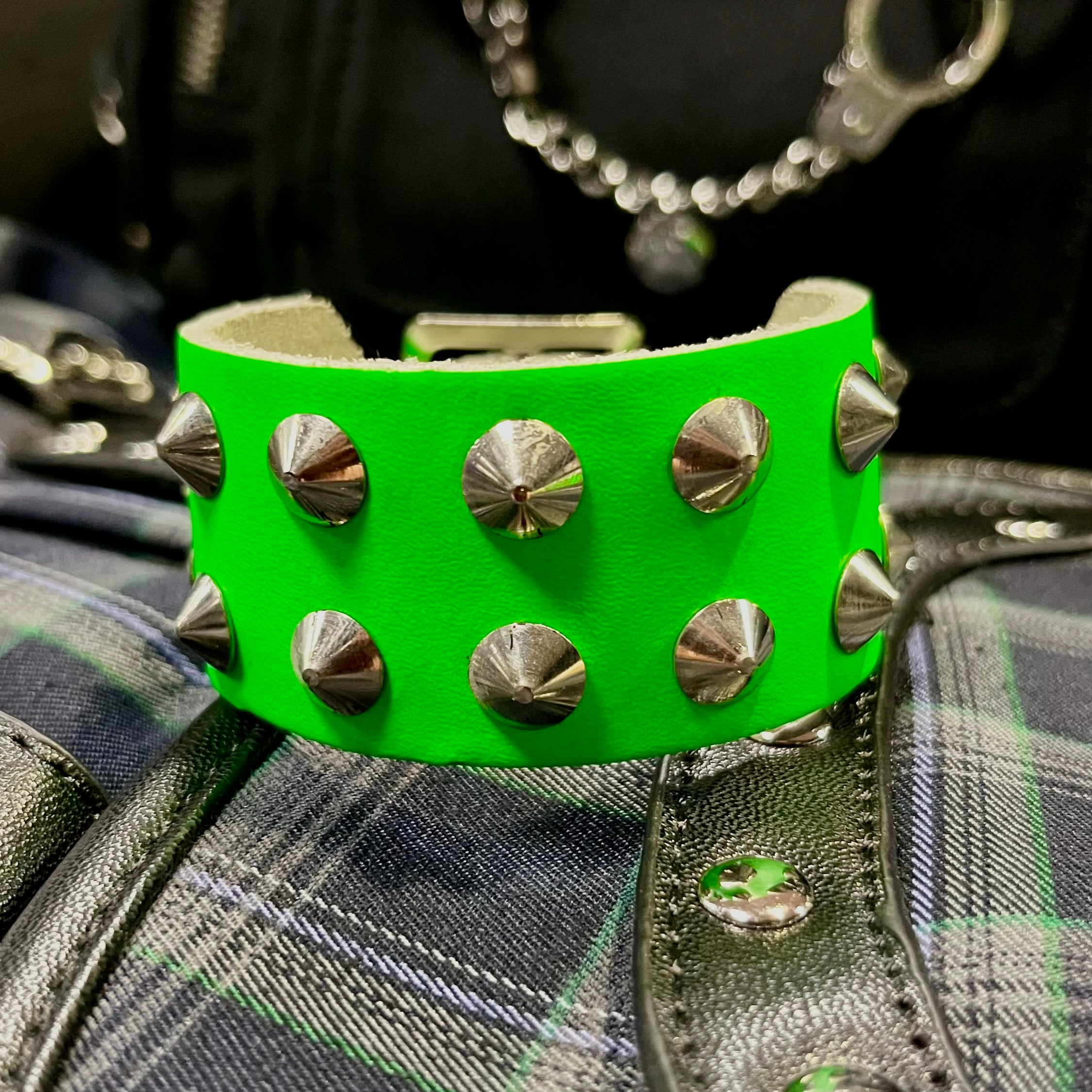 Toxic Duet Spike Cuff