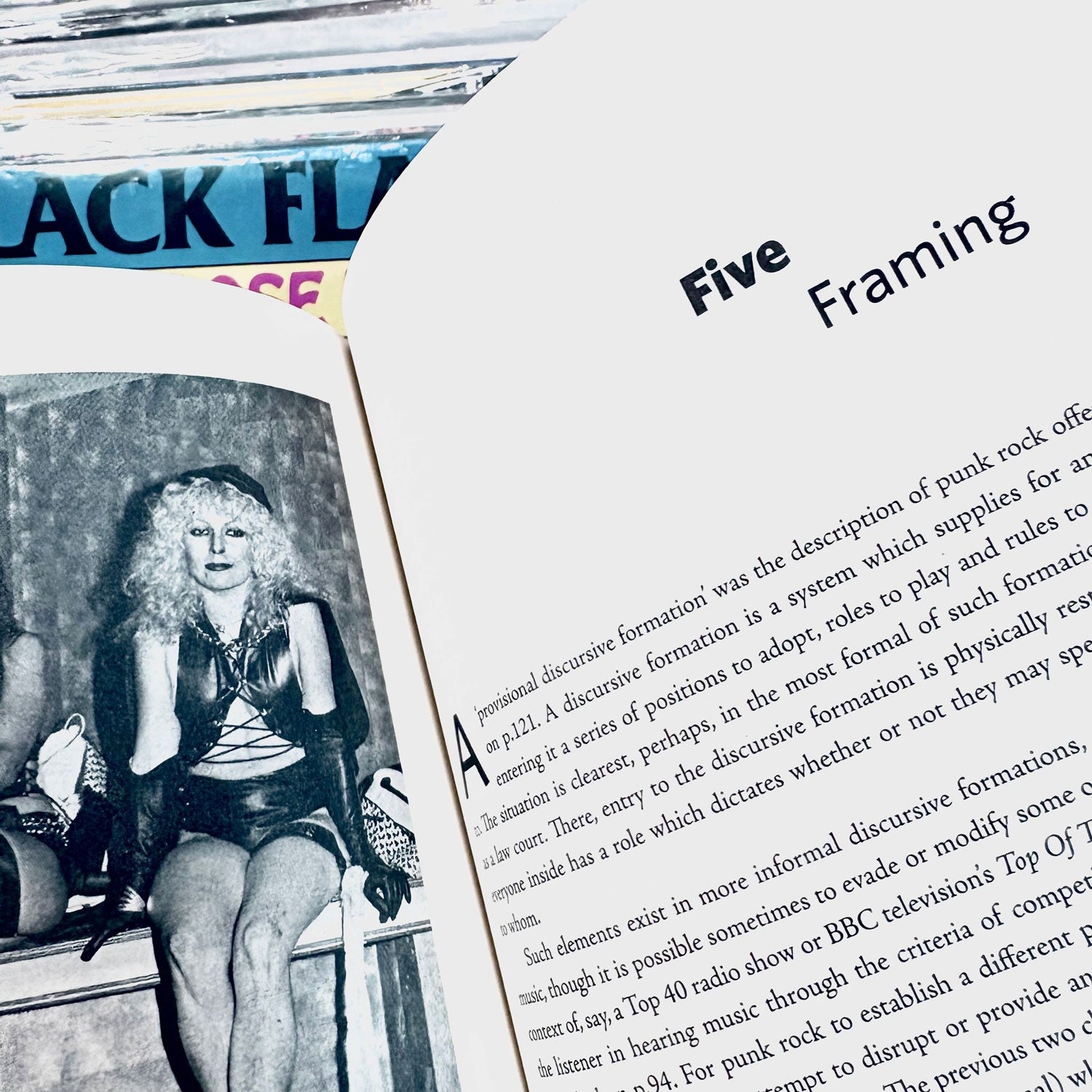 ONE CHORD WONDERS: Power and Meaning in Punk Rock Book