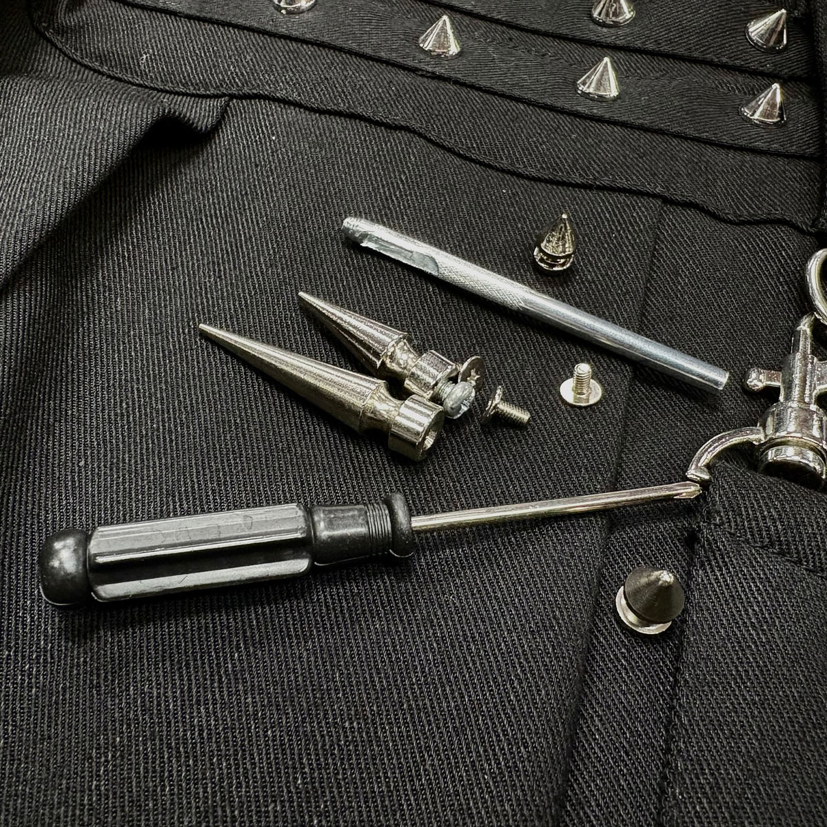 Spiking Tools - Punch and Screw Driver