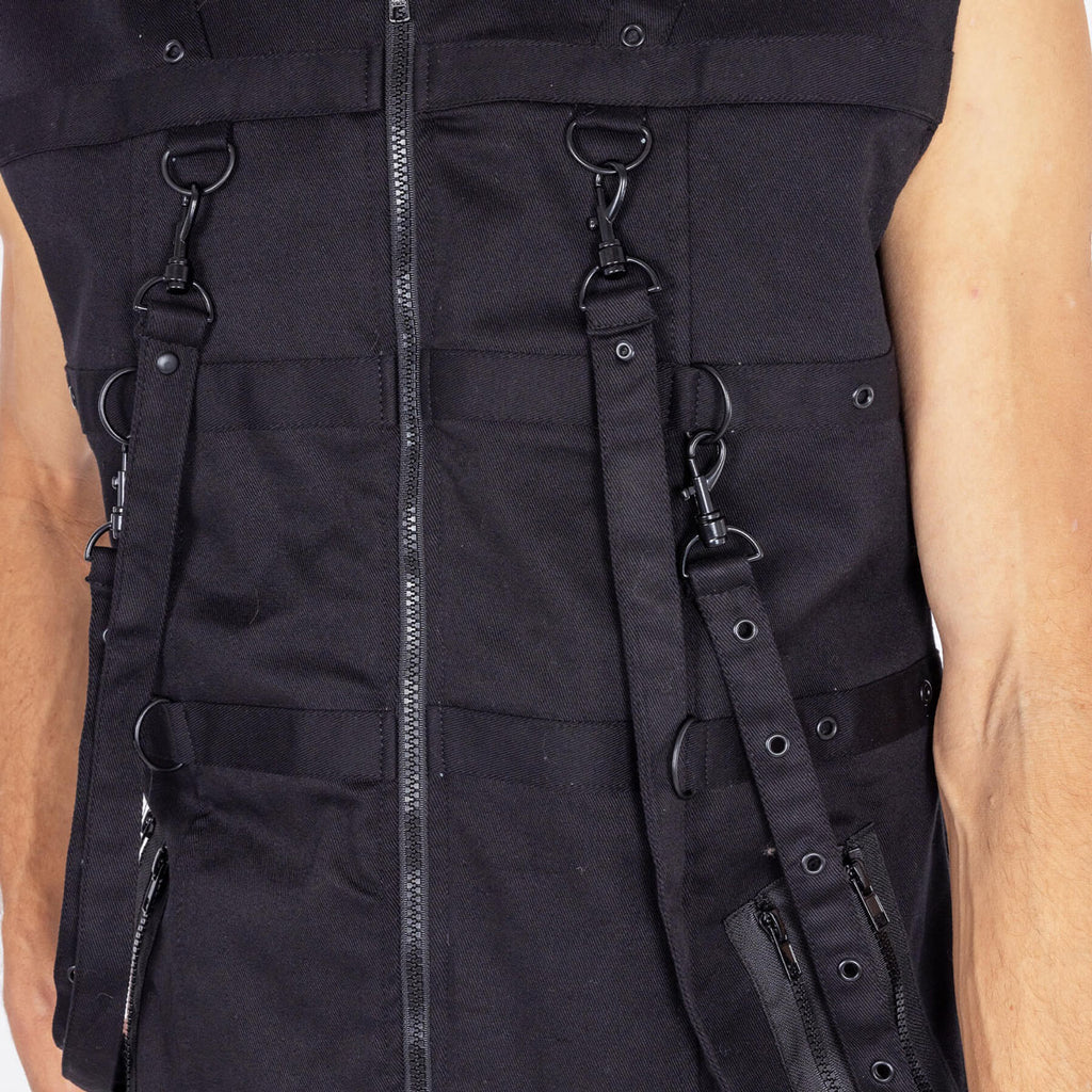 Ferrera Vest