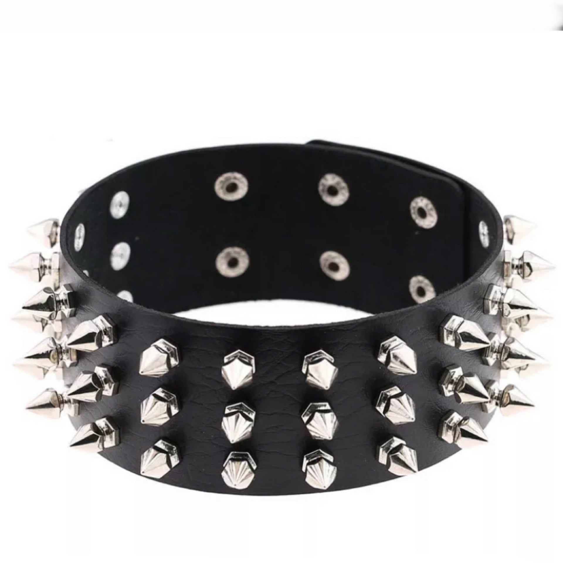 Triple Threat Collar
