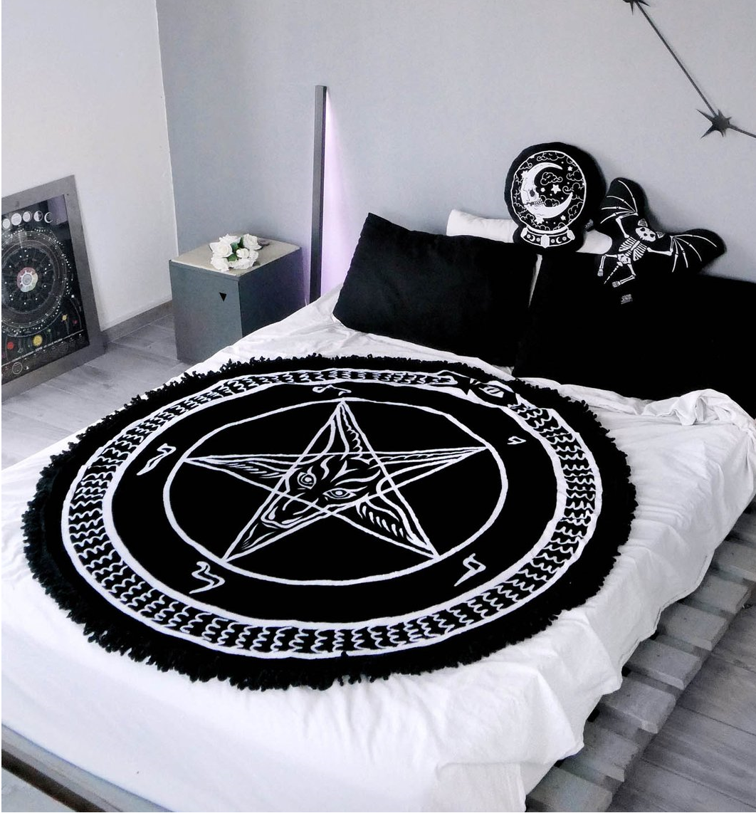 Black Mass Blanket