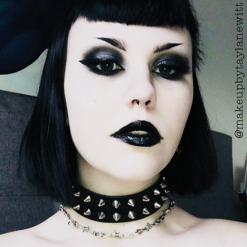 Cut Throat Collar