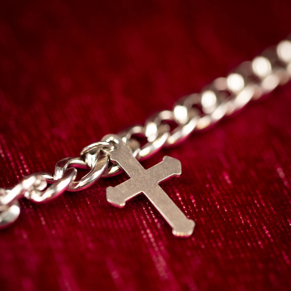 Stay Wicked Cross Accessory Chain Pack