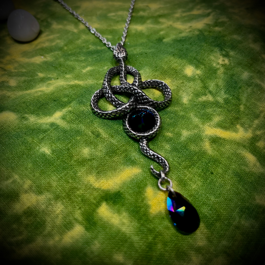 Tercia Serpent Necklace