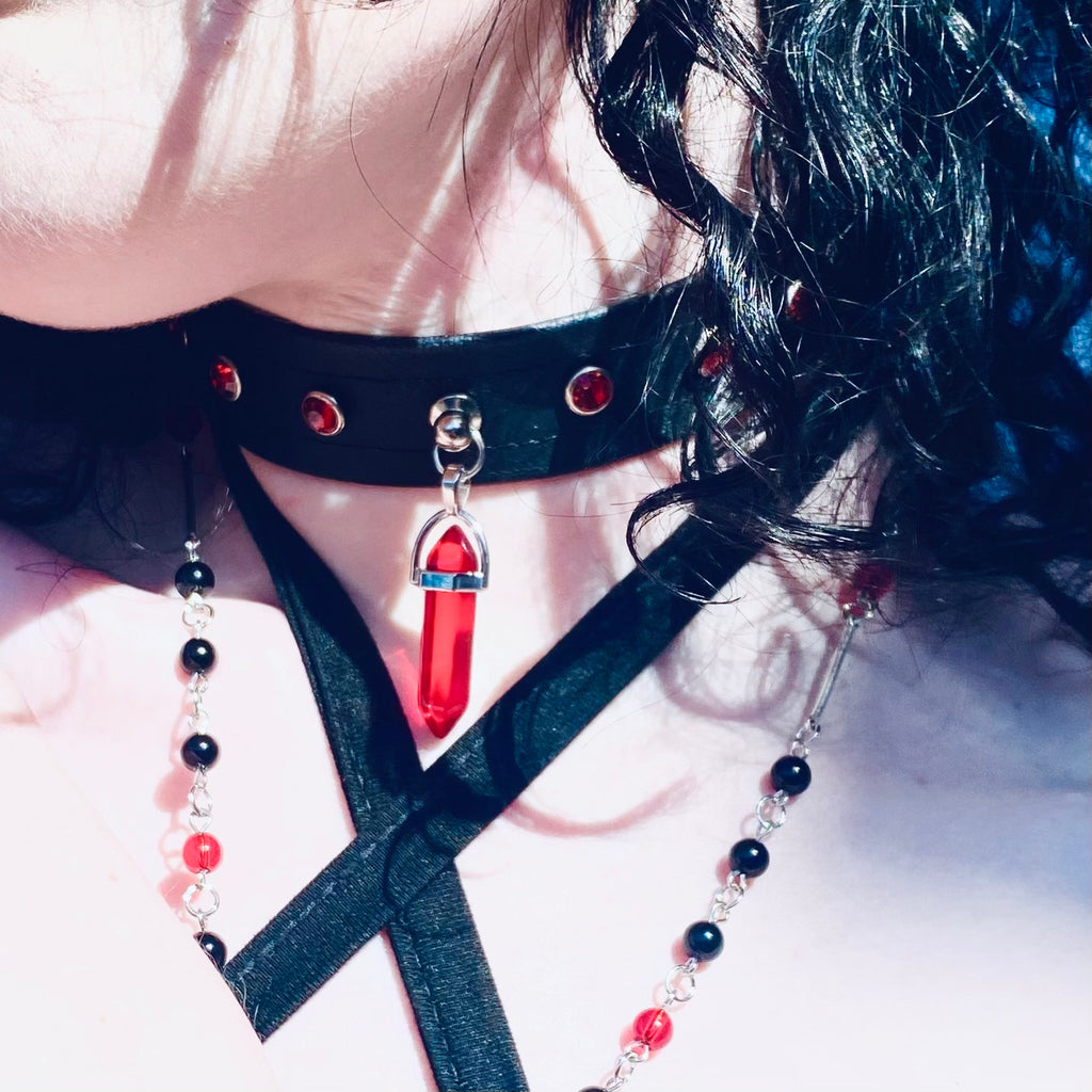 Ananke Collar