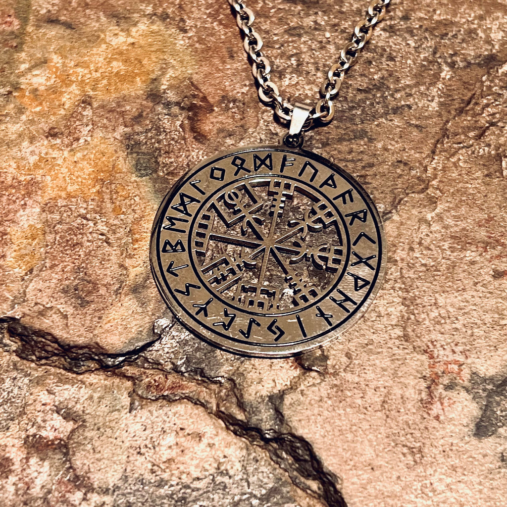 Vegvisir Guidance Necklace