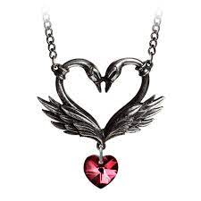 Black Swan Romancing Necklace