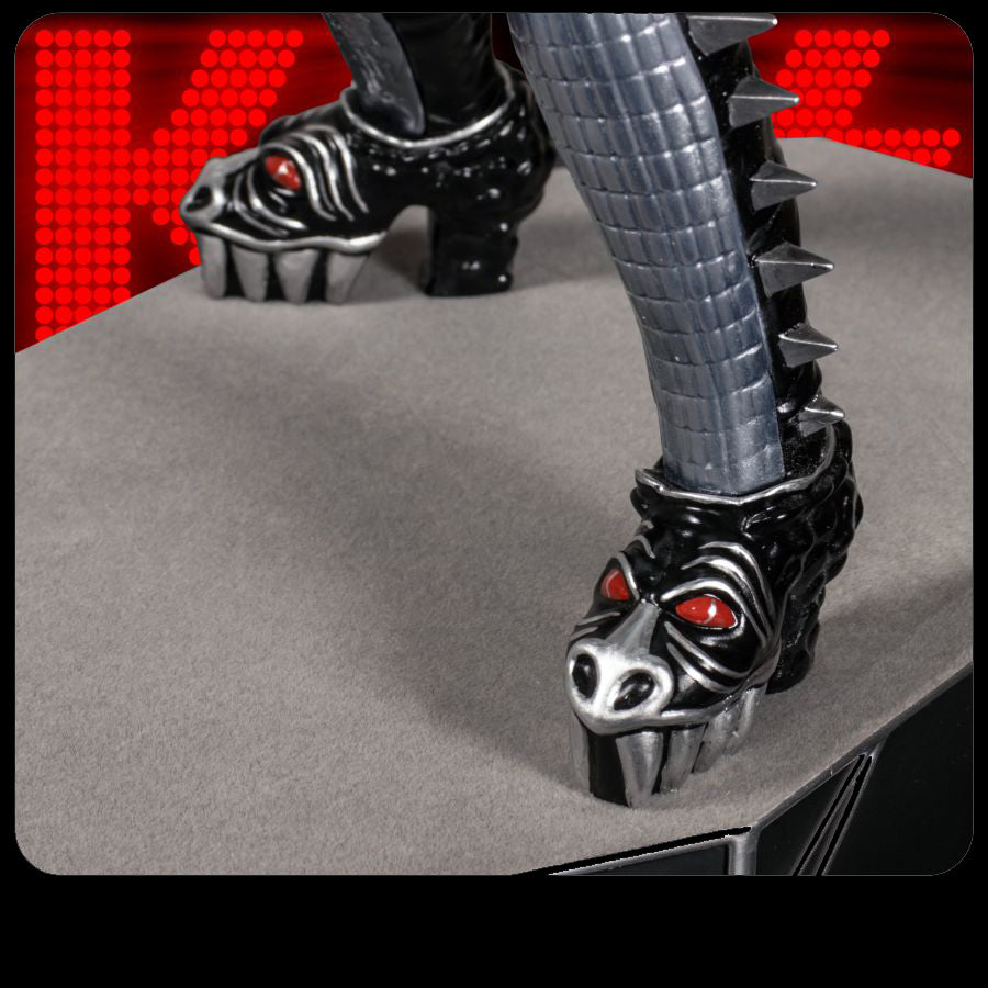 KISS - Demon Gene Simmons 1:6 Statue