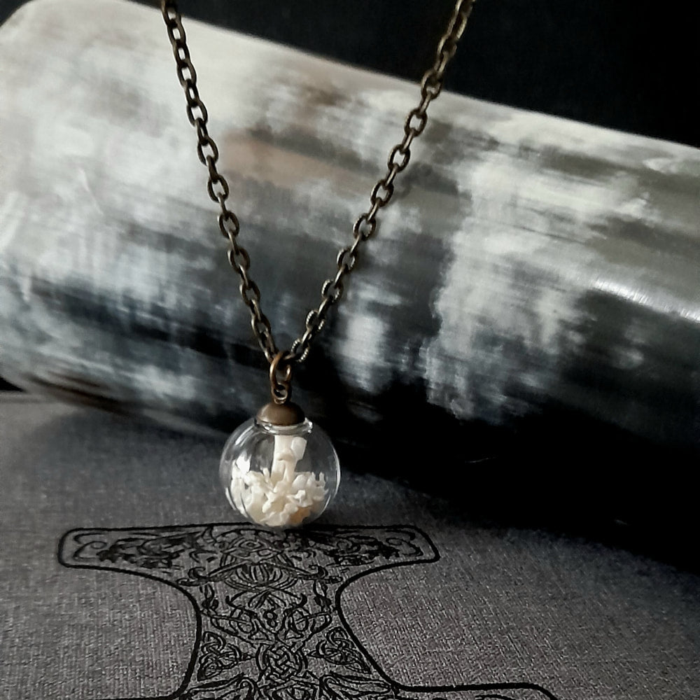 Memoirs Orb Necklace