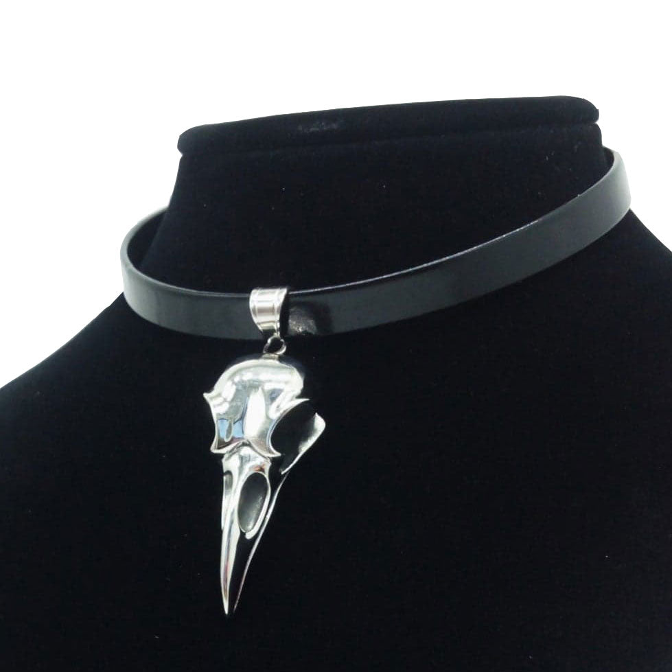 Lenore Choker