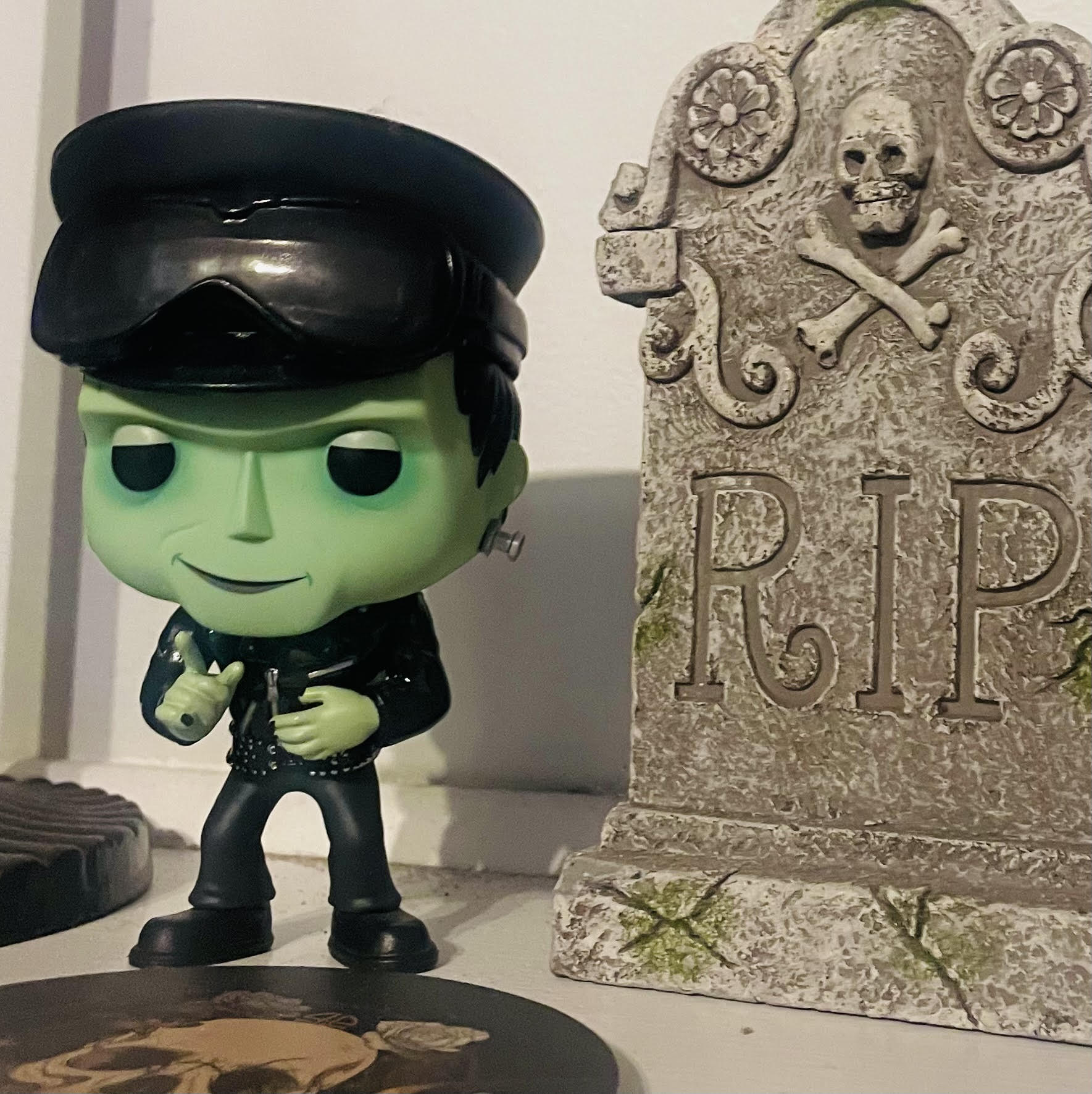 Munsters - Herman Hot Rod Pop!