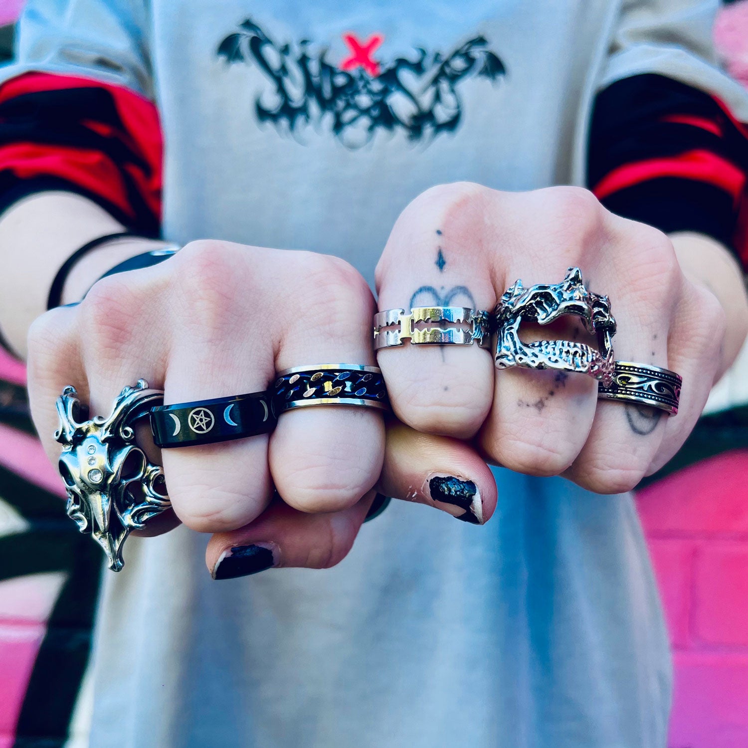 Cutthroat Razor Ring
