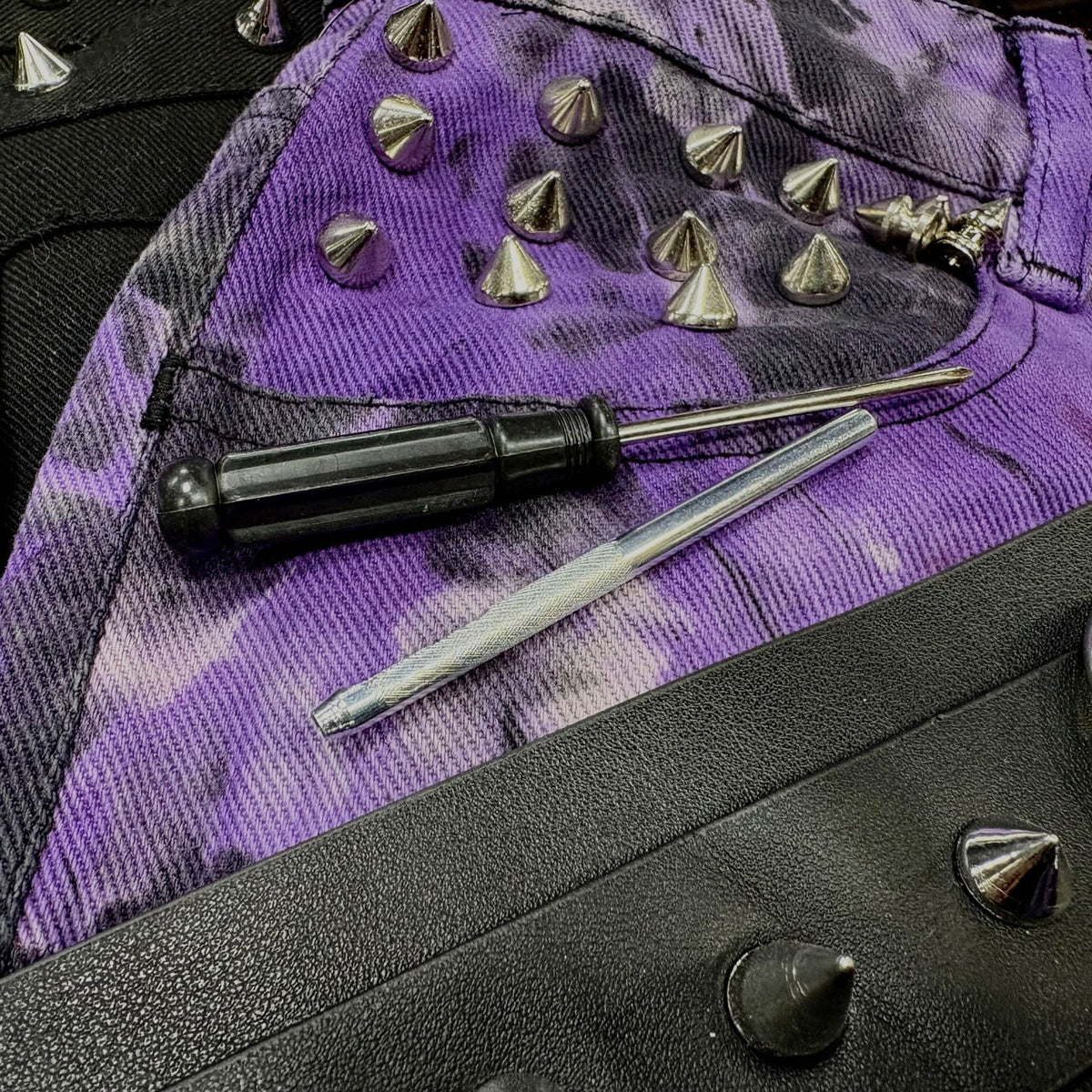 Spiking Tools - Punch and Screw Driver
