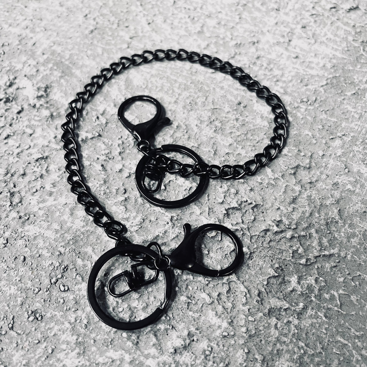 Cryptor Nero Accessory Chain