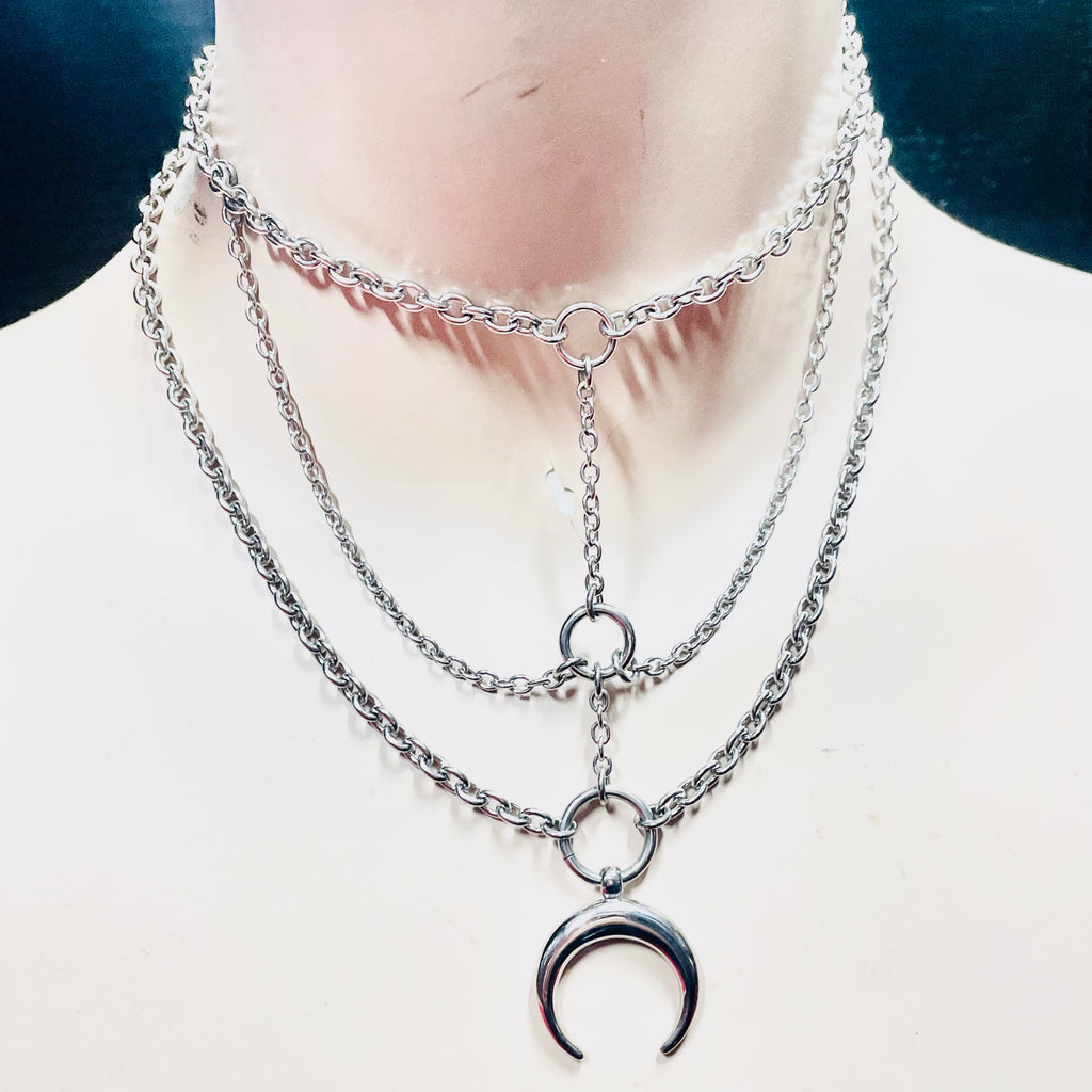 Luna Capture Necklace