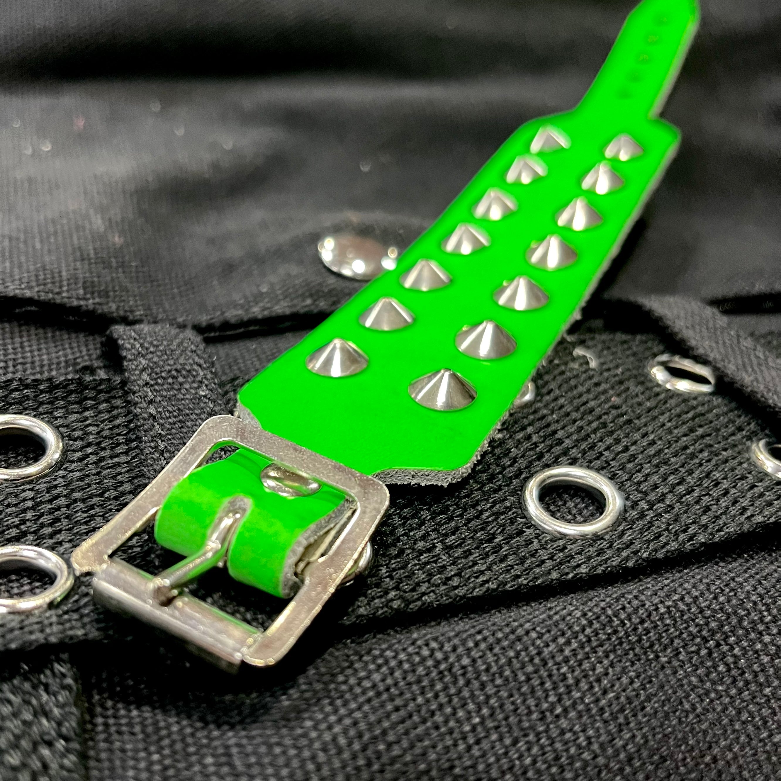 Toxic Duet Spike Cuff